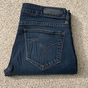 Calvin Klein Women’s High-waist straight-leg jeans 27*32